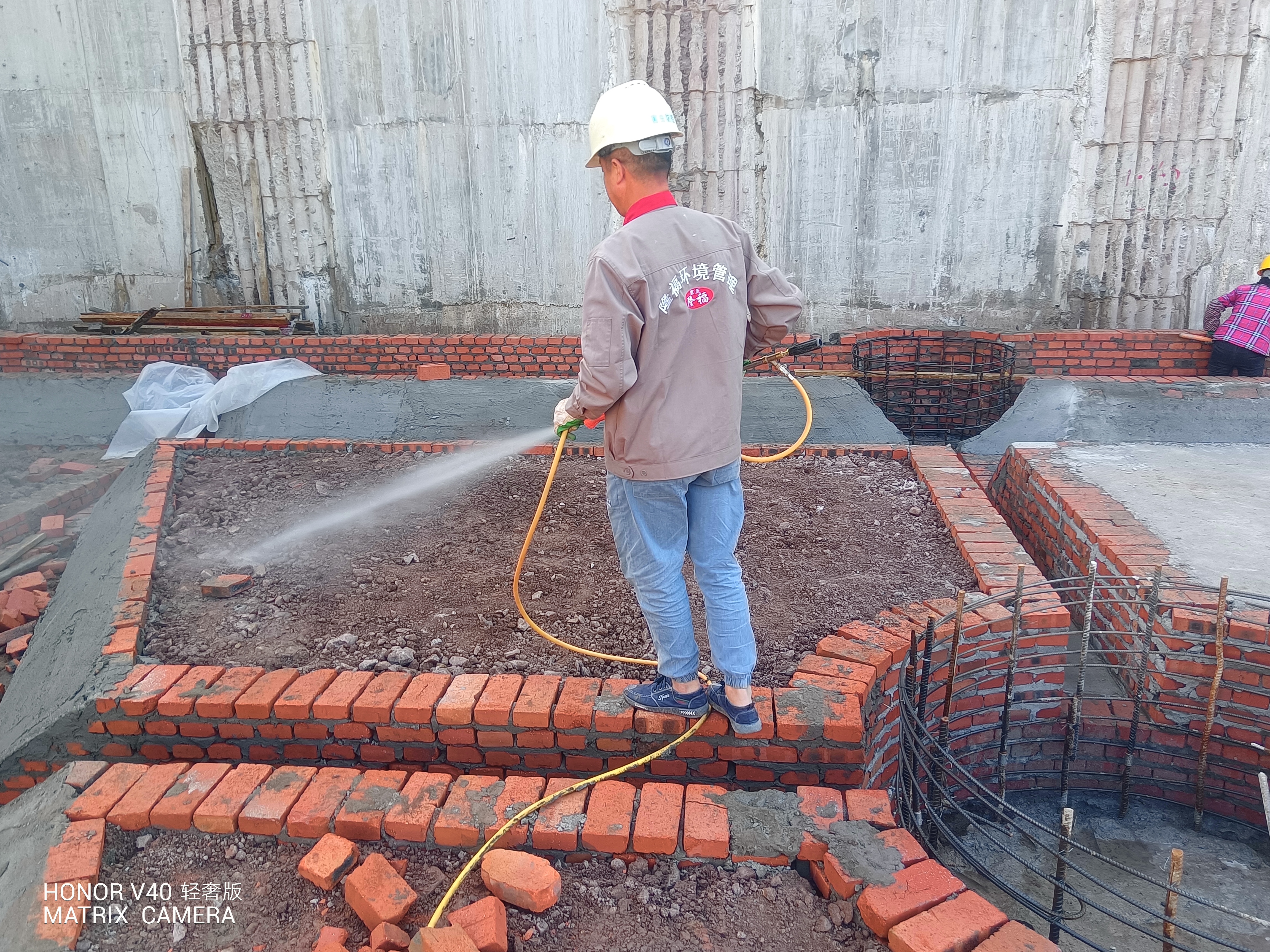 新建房屋预防施工